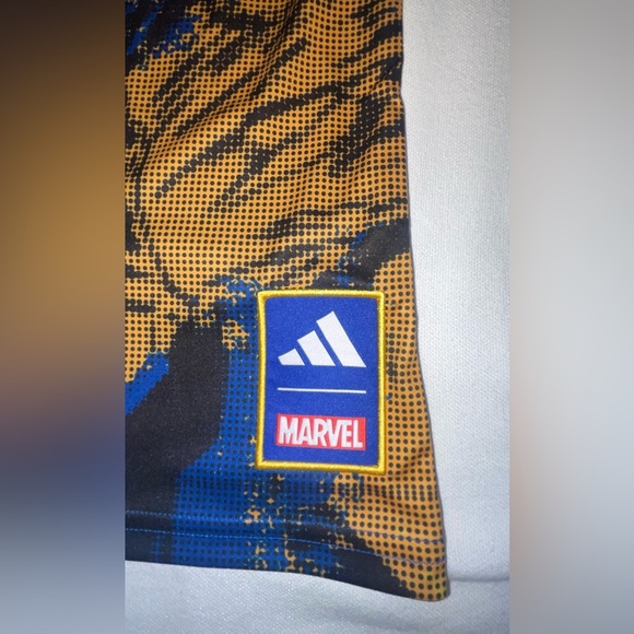 ADIDAS MARVEL SOCCER COLLECTION KICK CHILDHOOD CANCER JERSEY SIZE L - Picture 7 of 7